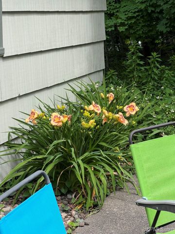 305 Emerald Street, Houghton, MI 49931