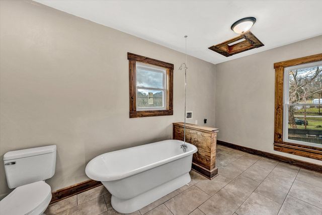 15 Second ST, Eagle Rock, VA 24085