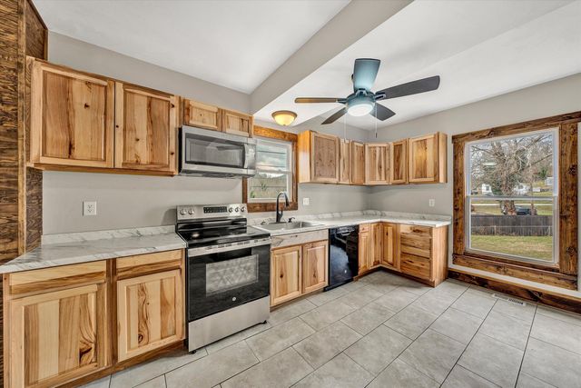 15 Second ST, Eagle Rock, VA 24085