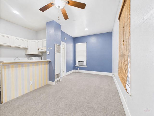 3006 Duval Street 8, Austin, TX 78705
