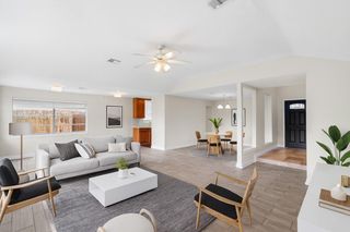 327 Windward Drive, League City, TX 77573