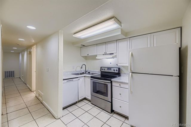 2511 S Broadway, Denver, CO 80210