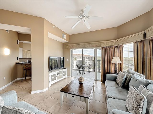 8827 WORLDQUEST BOULEVARD 1502, Orlando, FL 32821