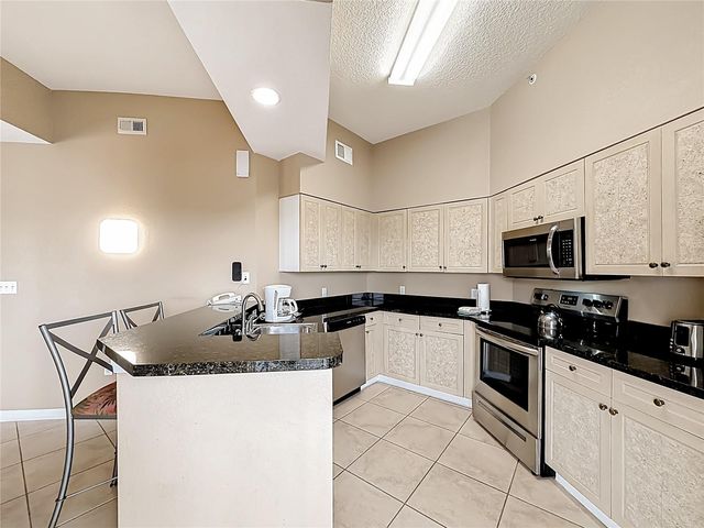 8827 WORLDQUEST BOULEVARD 1502, Orlando, FL 32821