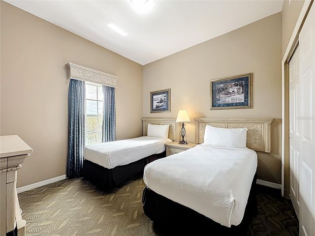 8827 WORLDQUEST BOULEVARD 1502, Orlando, FL 32821