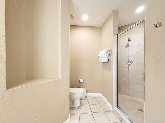 8827 WORLDQUEST BOULEVARD 1502, Orlando, FL 32821