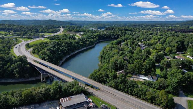 51 Beauchamp Boulevard, Somerset, KY 42503