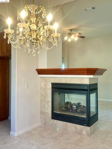 1116 Burghley Ln, Brentwood, CA 94513