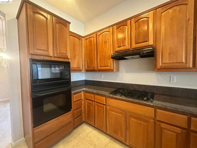 1116 Burghley Ln, Brentwood, CA 94513