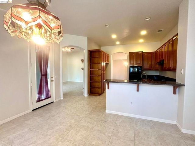 1116 Burghley Ln, Brentwood, CA 94513