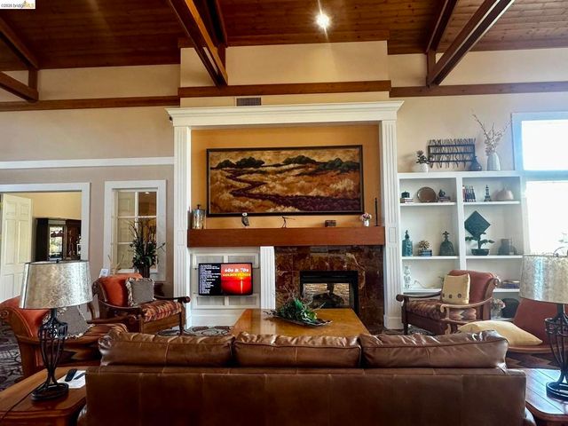 1116 Burghley Ln, Brentwood, CA 94513