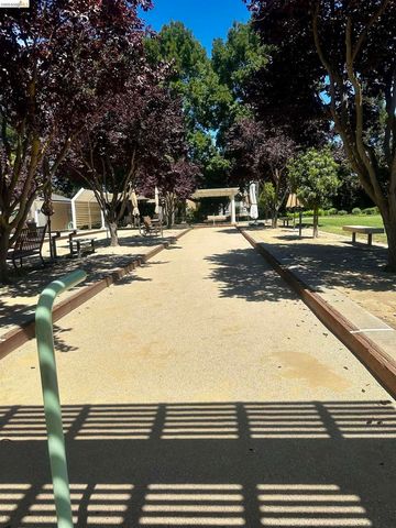 1116 Burghley Ln, Brentwood, CA 94513