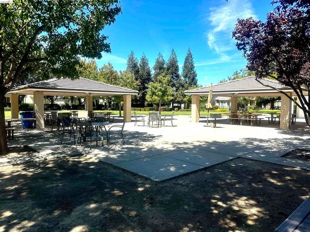 1116 Burghley Ln, Brentwood, CA 94513