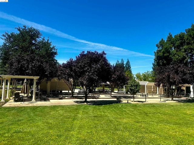 1116 Burghley Ln, Brentwood, CA 94513