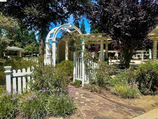 1116 Burghley Ln, Brentwood, CA 94513