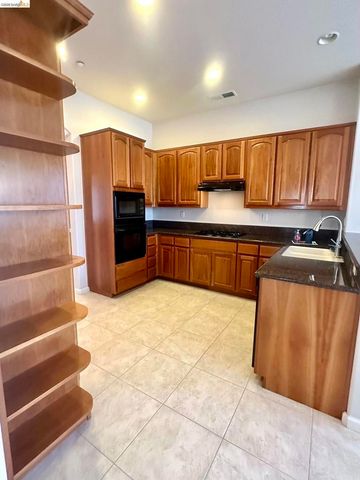 1116 Burghley Ln, Brentwood, CA 94513