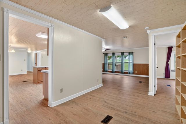 7757 Berry Road, Burleson, TX 76028