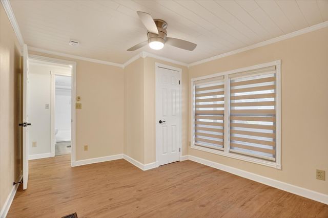 7757 Berry Road, Burleson, TX 76028