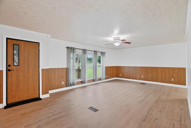 7757 Berry Road, Burleson, TX 76028