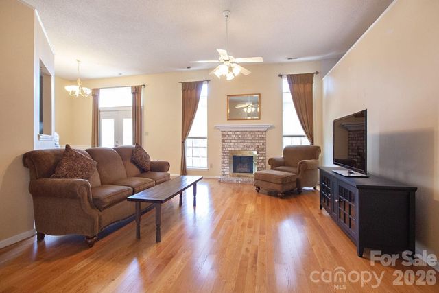 14621 Smith Road, Charlotte, NC 28273