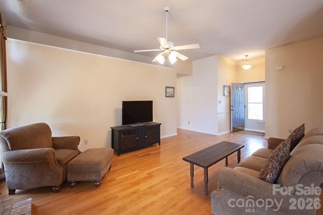 14621 Smith Road, Charlotte, NC 28273