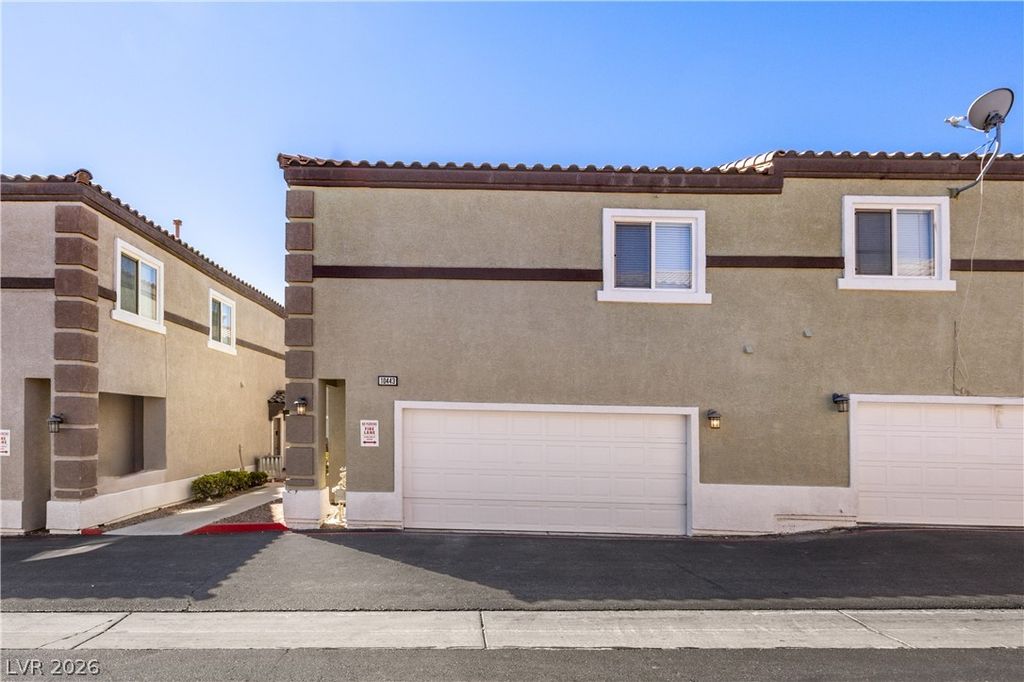 10443 Alpine Edge Avenue, Las Vegas, NV 89129 — exterior