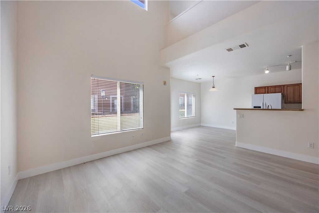 10443 Alpine Edge Avenue, Las Vegas, NV 89129 — photo 5