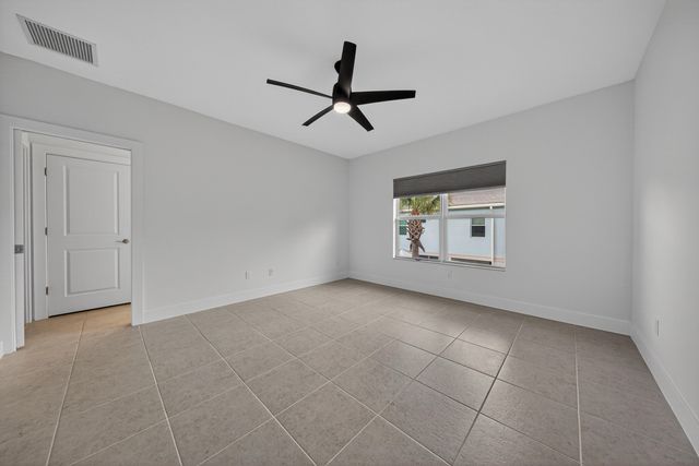 1817 Sanderling Dr Drive, Deerfield Beach, FL 33442