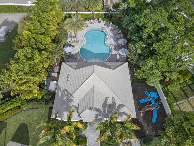 1817 Sanderling Dr Drive, Deerfield Beach, FL 33442