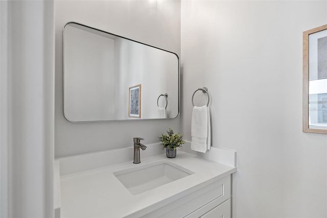 423 11TH AVENUE S, St Petersburg, FL 33701