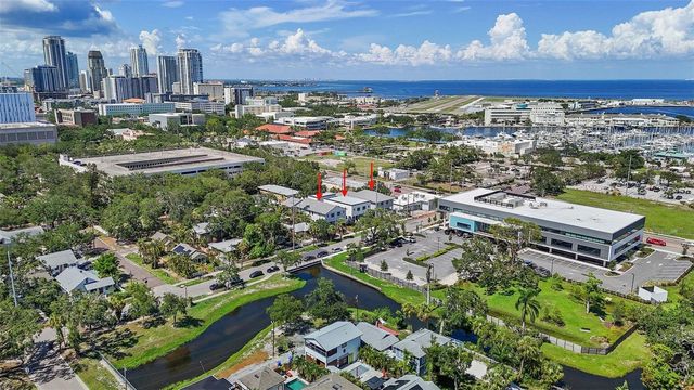 423 11TH AVENUE S, St Petersburg, FL 33701