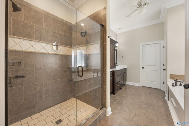 7052 Jacks Creek Lane, Owens Cross Roads, AL 35763