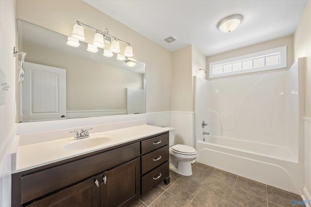 7052 Jacks Creek Lane, Owens Cross Roads, AL 35763
