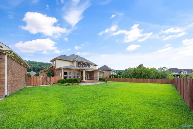 7052 Jacks Creek Lane, Owens Cross Roads, AL 35763