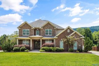 7052 Jacks Creek Lane, Owens Cross Roads, AL 35763