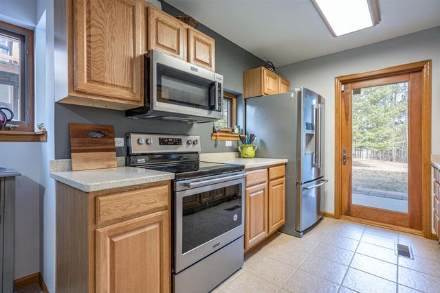 1 Dogwood Trail, Wisconsin Dells, WI 53965