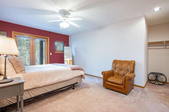 1 Dogwood Trail, Wisconsin Dells, WI 53965