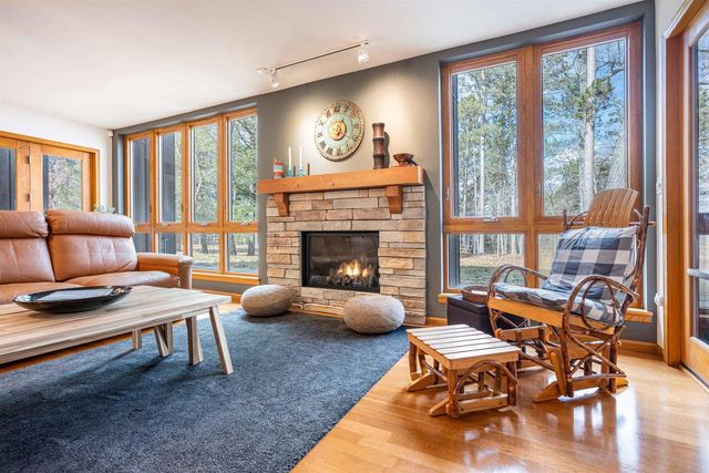 1 Dogwood Trail, Wisconsin Dells, WI 53965