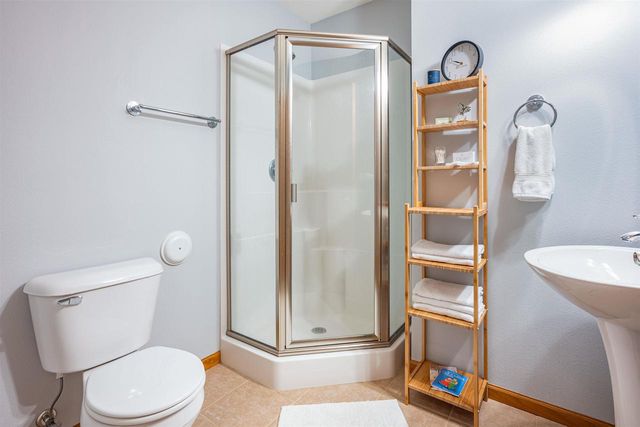 1 Dogwood Trail, Wisconsin Dells, WI 53965