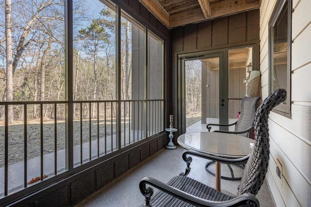 1 Dogwood Trail, Wisconsin Dells, WI 53965