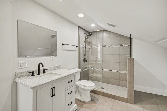 636 Bakewell Street, Covington, KY 41011