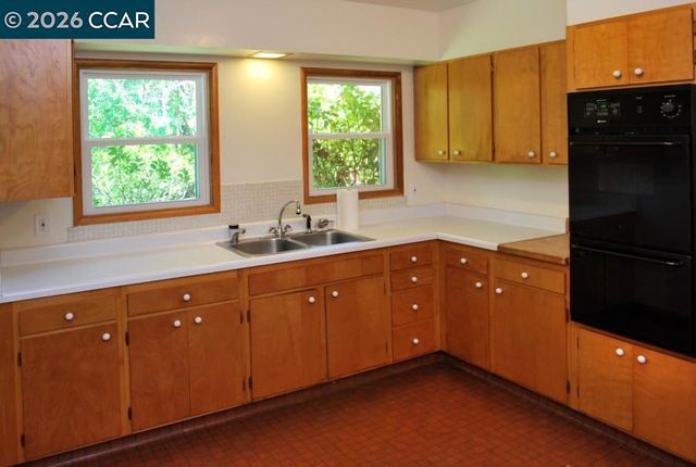 2652 Reliez Valley Rd, Martinez, CA 94553