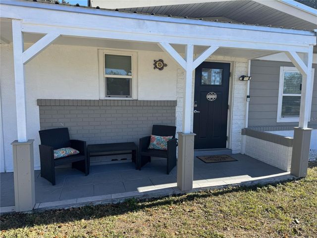 1215 N BOSTON AVENUE, Deland, FL 32724