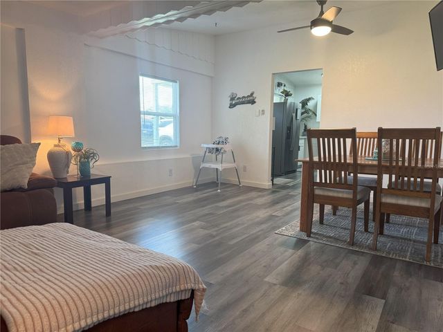 1215 N BOSTON AVENUE, Deland, FL 32724