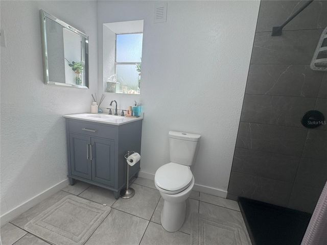 1215 N BOSTON AVENUE, Deland, FL 32724