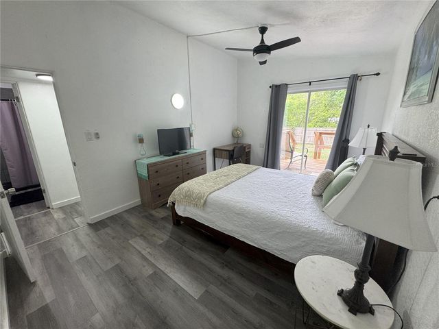 1215 N BOSTON AVENUE, Deland, FL 32724