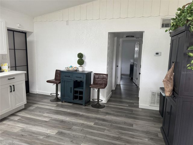 1215 N BOSTON AVENUE, Deland, FL 32724