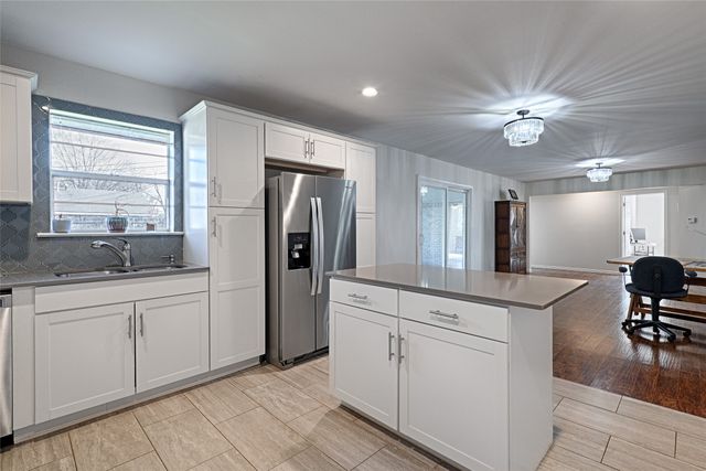 2504 Burnett Drive, Greenville, TX 75402