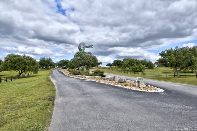 105 Nicholas Weeks, Blanco, TX 78606