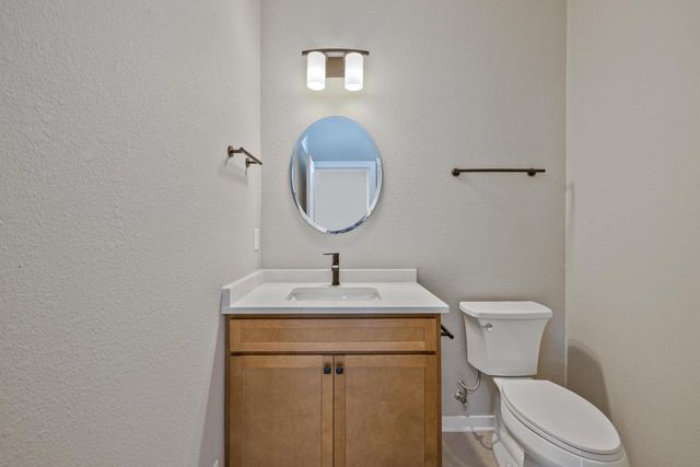 N54W19428 Kearney LANE, Menomonee Falls, WI 53051